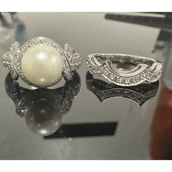 Size 6.5 Engagement Set Ring Pearl, Zircon, Sterling Silver, Rhodium Plated - Picture 7 of 7